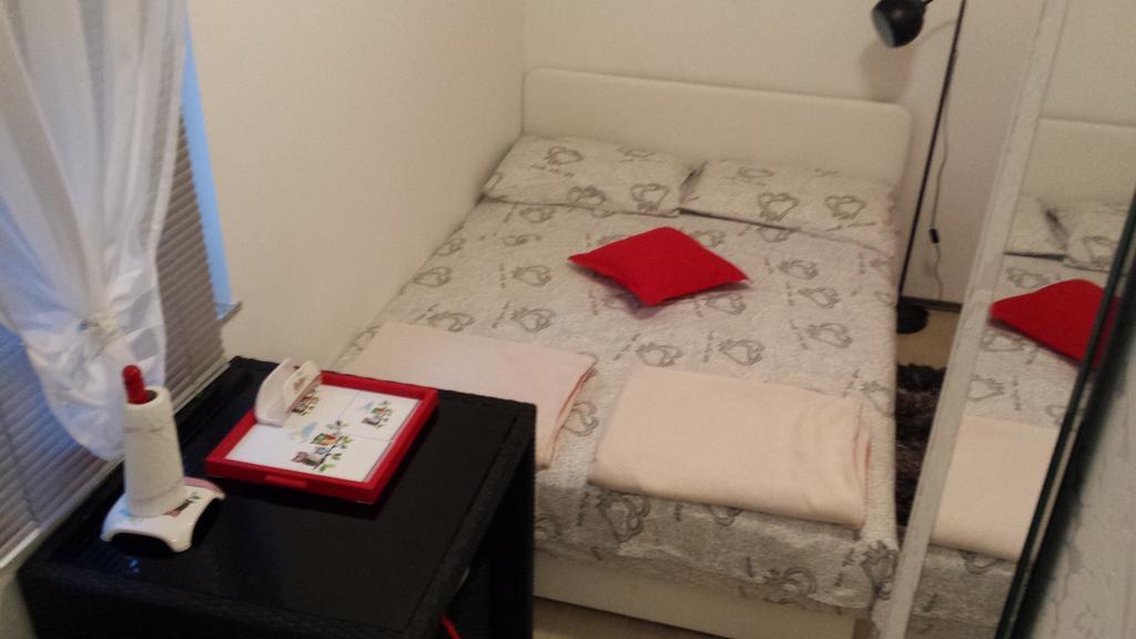 Studio Apartment Kala Split Phòng bức ảnh